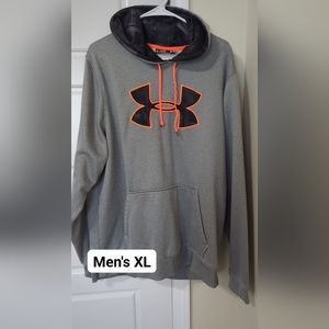 Under Armour Hoodie